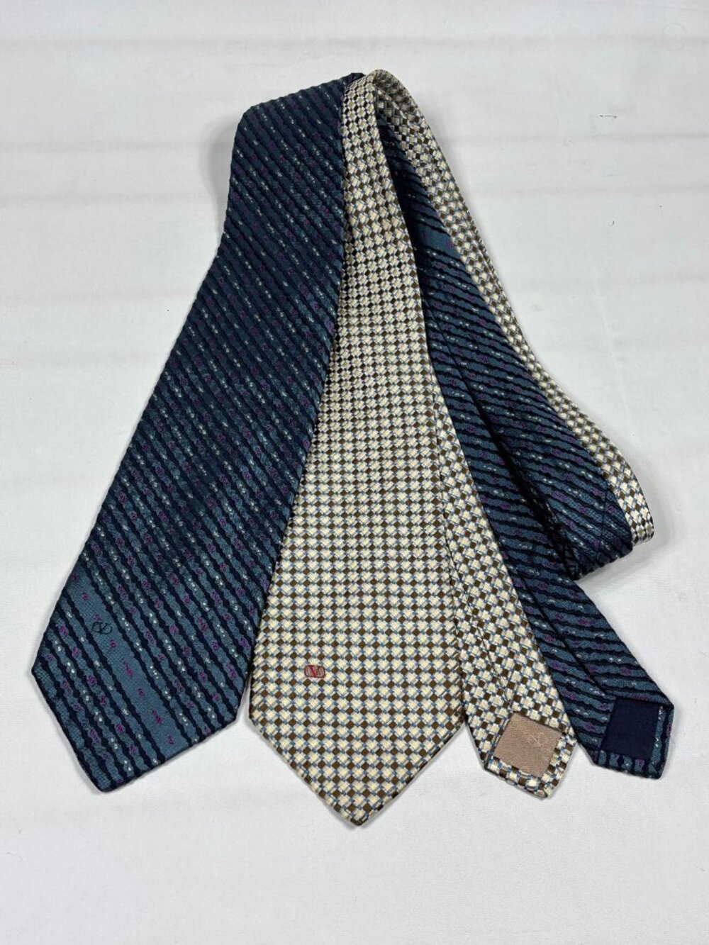 Lot of 2 VTG Valentino Cravatte Silk Ties Embroidered V Logo Made Italy Luxury